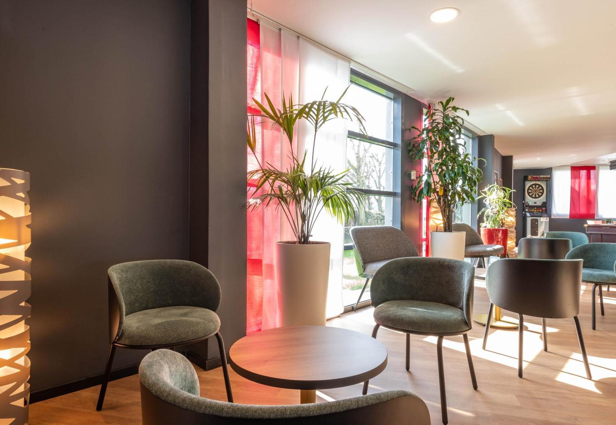 B&B Hotel Calais Terminal Cite Europe 3 Etoiles Coquelles Exterior photo